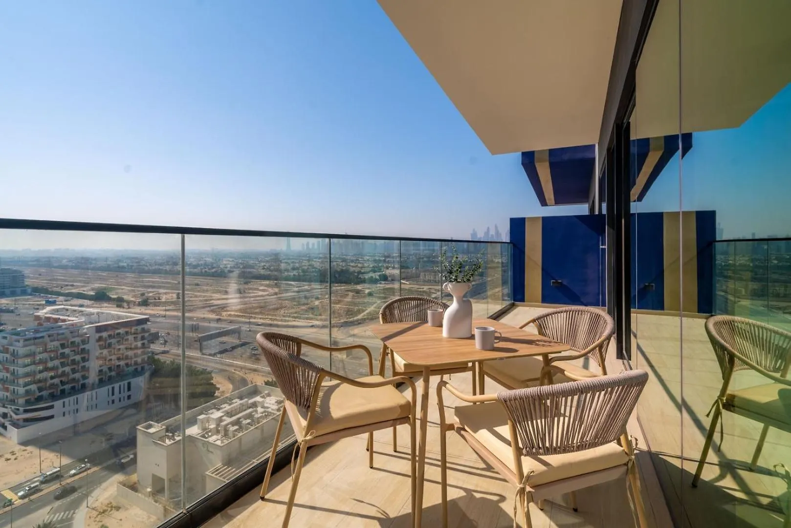 Guestready - Prestigious Stay At Binghatti Corner Dubai 0*,